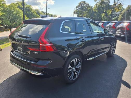 2022 Volvo XC60 B5 AWD Inscription