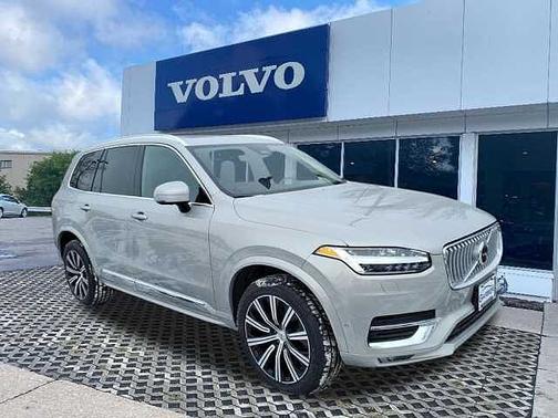 2024 Volvo XC90 Plus