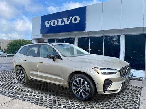 2025 Volvo XC60 Plus
