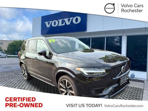 2023 Volvo XC90 Recharge Plug-In Hybrid Plus Dark 7-Seater