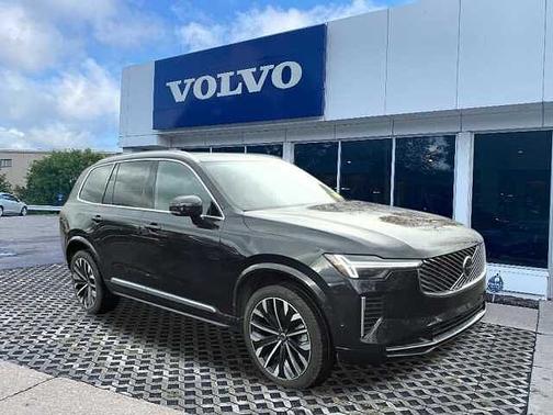 2025 Volvo XC90 Plus