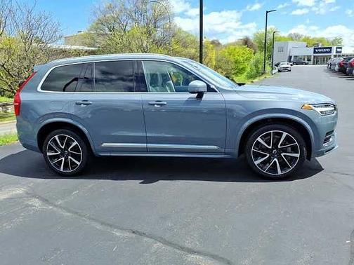 Thunder Grey 2023 Volvo XC90 Plus