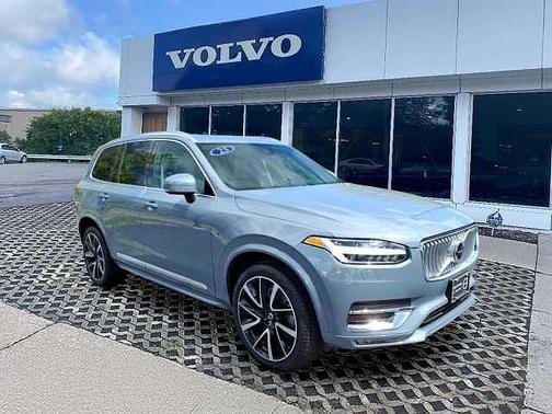 Thunder Grey 2023 Volvo XC90 Plus
