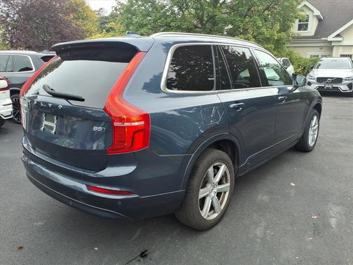2023 Volvo XC90 B5 AWD Core