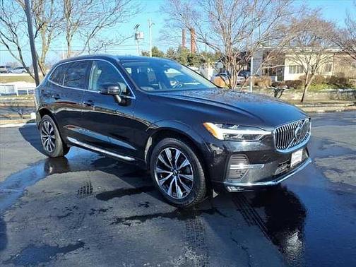 2023 Volvo XC60 Plus