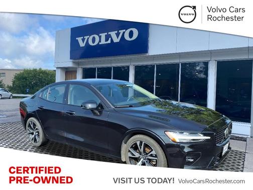 2024 Volvo S60 B5 Core Dark