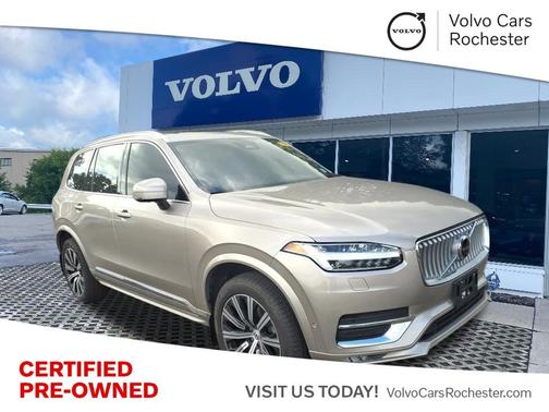 2023 Volvo XC90 B6 AWD Plus 7-Seater