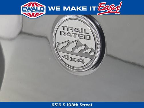 Black Clearcoat 2026 Jeep Gladiator Sport