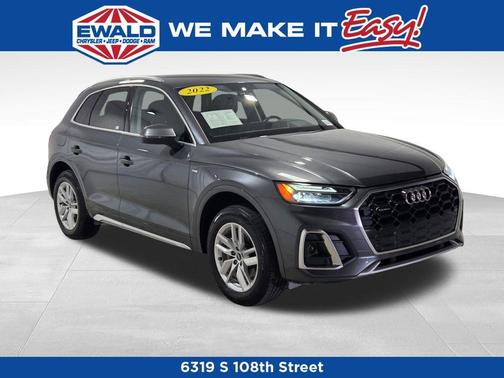 2022 Audi Q5 45 S line quattro Premium