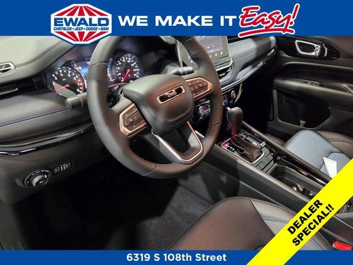 Bright White Clearcoat 2026 Jeep Compass Limited