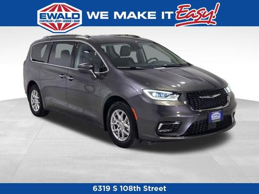 Granite Crystal Clearcoat Metallic 2021 Chrysler Pacifica Touring-L