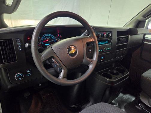 Summit White 2025 Chevrolet Express 2500 Work Van