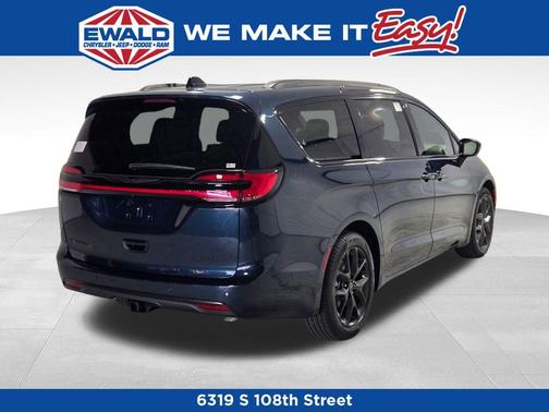 2025 Chrysler Pacifica Limited