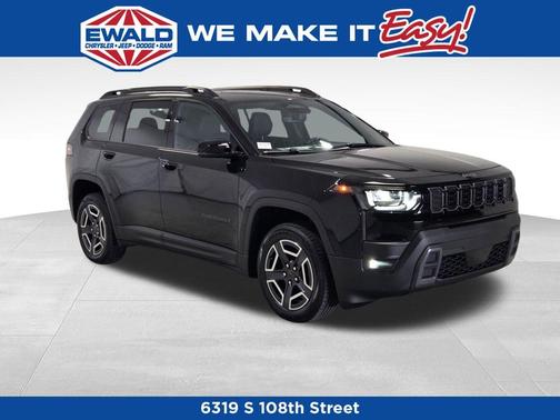 Diamond Black 2026 Jeep Cherokee LAREDO/LIMITED