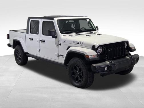 2021 Jeep Gladiator Sport