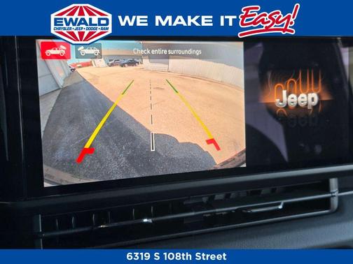Granite Crystal Clearcoat Metallic 2026 Jeep Wrangler Sahara
