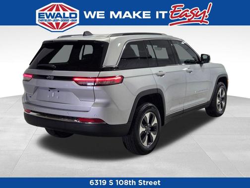 2025 Jeep Grand Cherokee 4xe Base