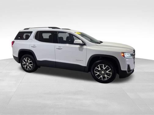 2022 GMC Acadia SLE