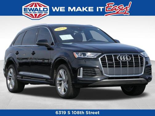 2022 Audi Q7 45 Premium
