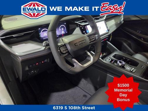 Bright White Clearcoat 2026 Jeep Cherokee LAREDO/LIMITED