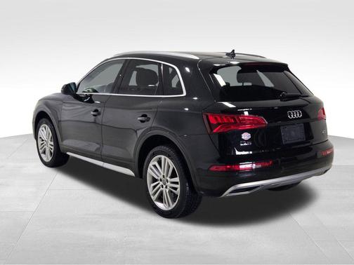 2018 Audi Q5 2.0T Prestige
