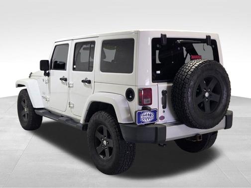 2012 Jeep Wrangler Unlimited Sahara