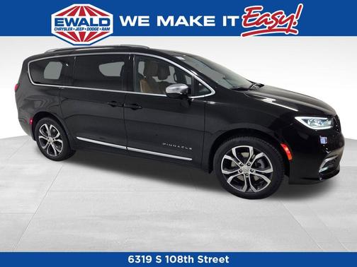 2026 Chrysler Pacifica Pinnacle