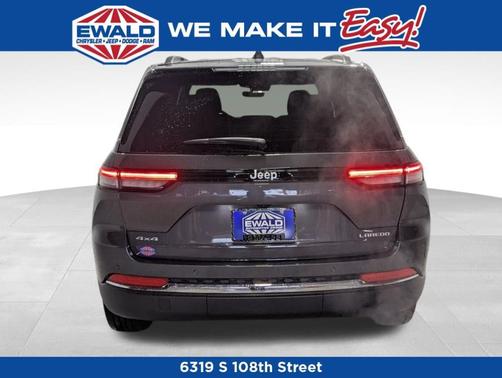 2025 Jeep Grand Cherokee Laredo