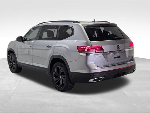 2022 Volkswagen Atlas 3.6L SE w/Technology