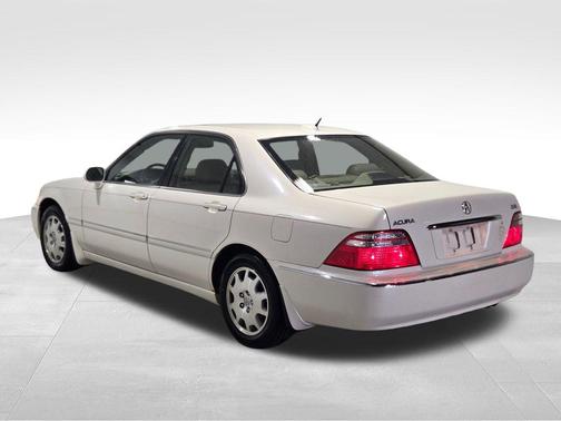 2004 Acura RL 3.5