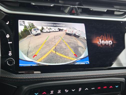Silver Zynith Clearcoat 2026 Jeep Cherokee LAREDO/LIMITED