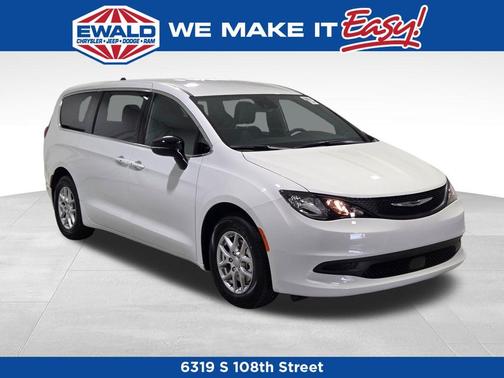 2026 Chrysler Voyager LX