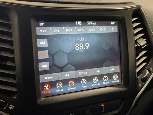 2022 Jeep Cherokee Trailhawk