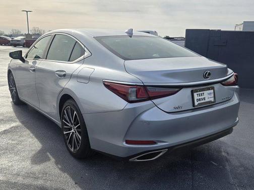 2023 Lexus ES 350 Base