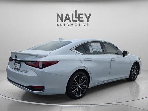 2025 Lexus ES 350 Base