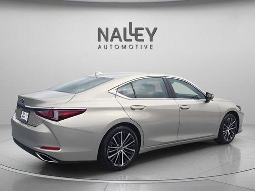 2025 Lexus ES 350 Base