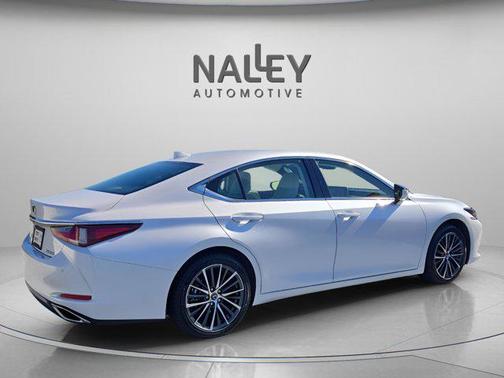 2023 Lexus ES 350 Base