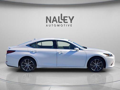 2023 Lexus ES 350 Base