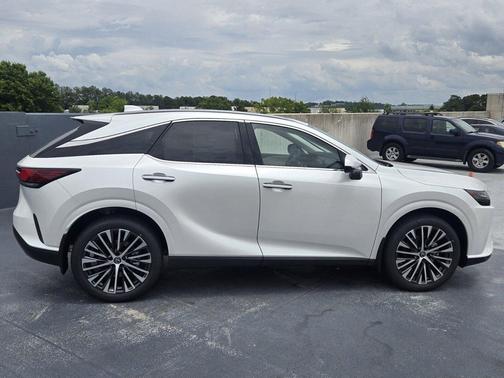 Eminent White Pearl 2026 Lexus RX 350 Premium