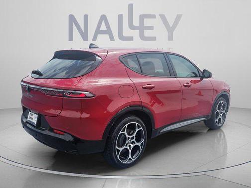 Alfa Rosso 2025 Alfa Romeo Tonale EAWD