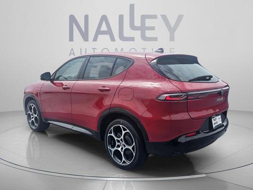 Alfa Rosso 2025 Alfa Romeo Tonale EAWD