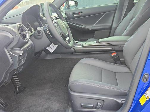 2025 Lexus IS 350 Base