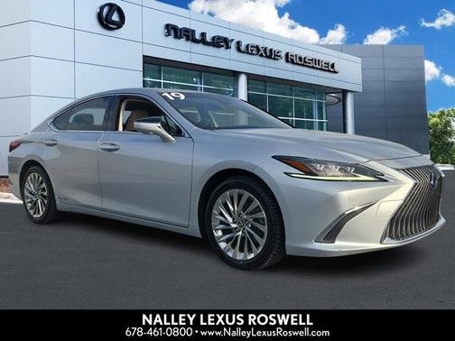 2019 Lexus ES 300h Ultra Luxury