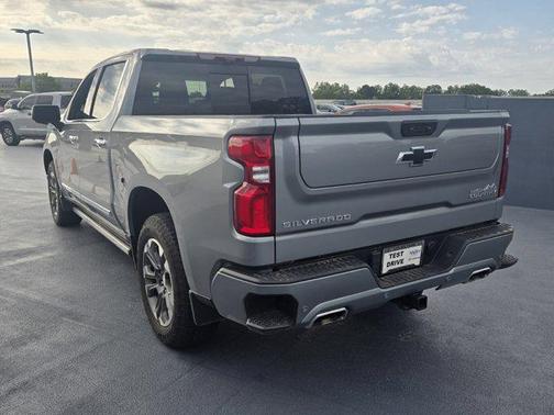 2023 Chevrolet Silverado 1500 High Country