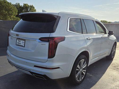 2022 Cadillac XT6 Premium Luxury AWD