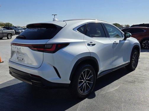 2025 Lexus NX 250 Premium