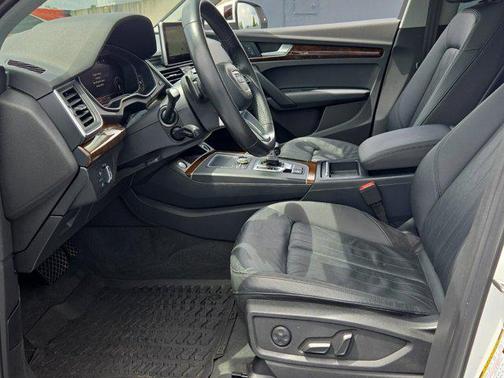 2018 Audi Q5 2.0T Premium Plus