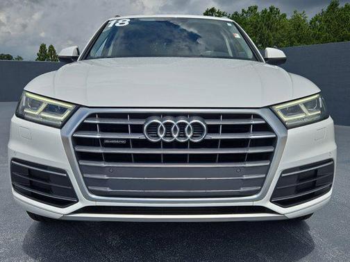 2018 Audi Q5 2.0T Premium Plus