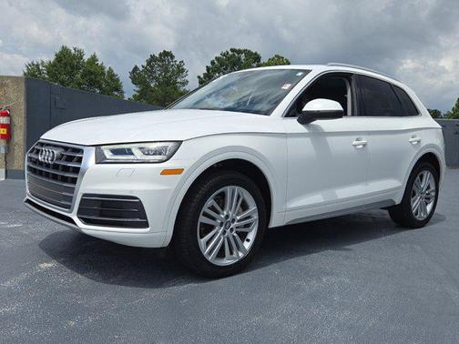 2018 Audi Q5 2.0T Premium Plus