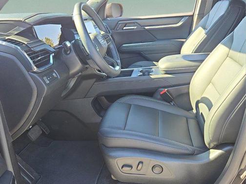 2024 GMC Acadia FWD Elevation